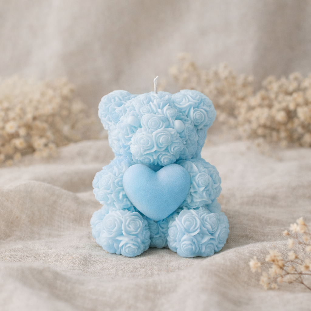 Vela Decorativa Osito Floral con Corazón