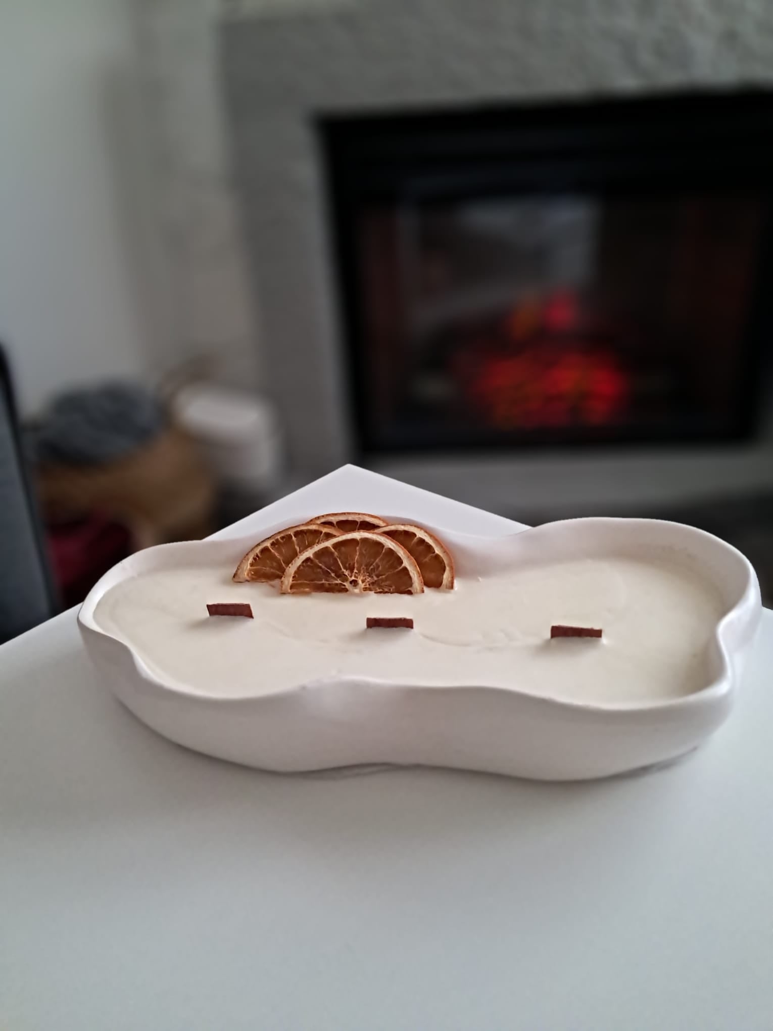 Vela Bandeja  Ovalada-Naranja Canela